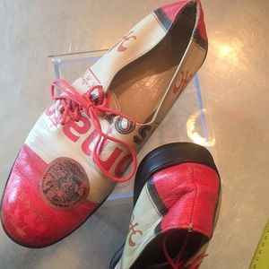 Super cut leather shoes “tomato can label”